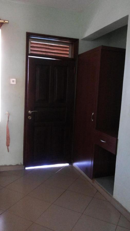 Daysinn Hotel Lira Zewnętrze zdjęcie